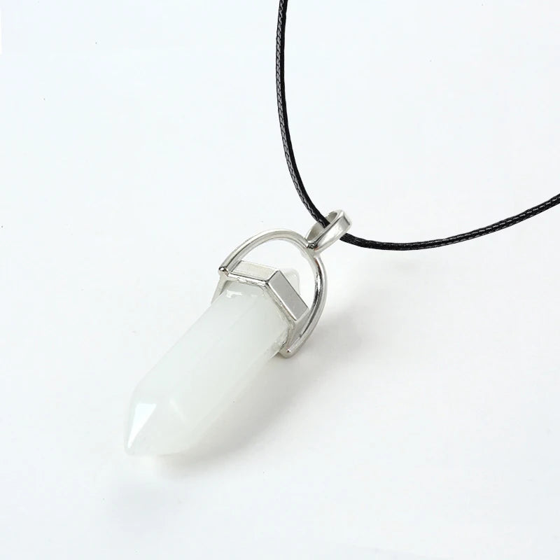2025 Hexagonal Column Quartz Necklaces Turquoises Pink Crystal Pendent Necklace for Women Chain Natural Stone Choker Jewelry